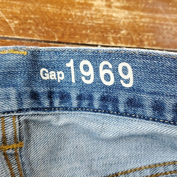 31/30 GAP Jeans - Picture 6 of 9